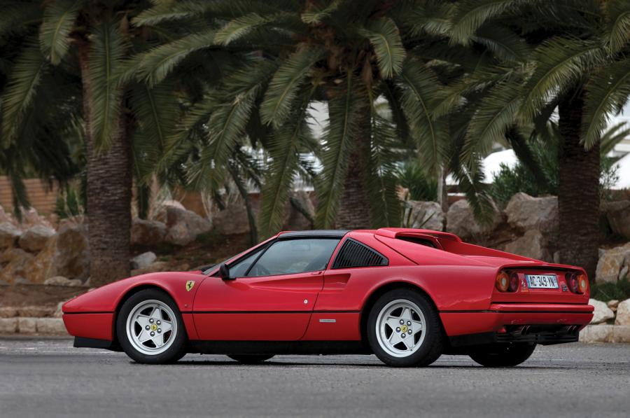  Ferrari 328 GTS 1987 года  (фото 11 из 12)